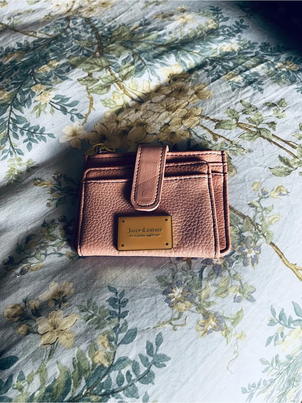 Juicy Couture Blush Pink Pebbled Leather Card Case with Gold Plate